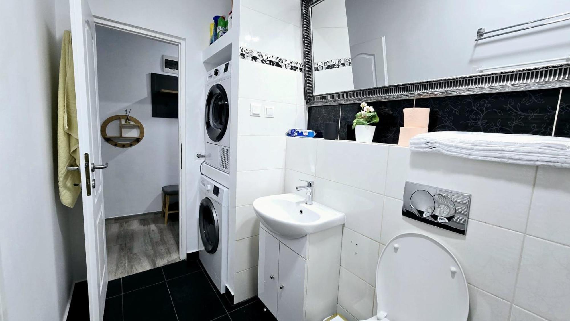 Apartament 3 Camere Hd Hunedoara Buitenkant foto
