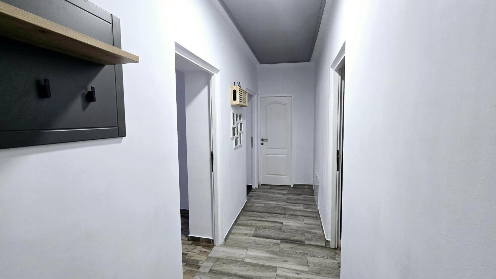 Apartament 3 Camere Hd Hunedoara Buitenkant foto