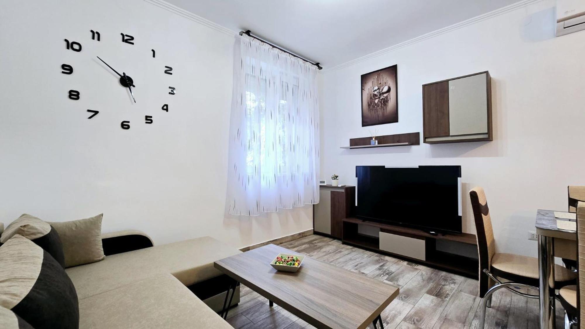 Apartament 3 Camere Hd Hunedoara Buitenkant foto