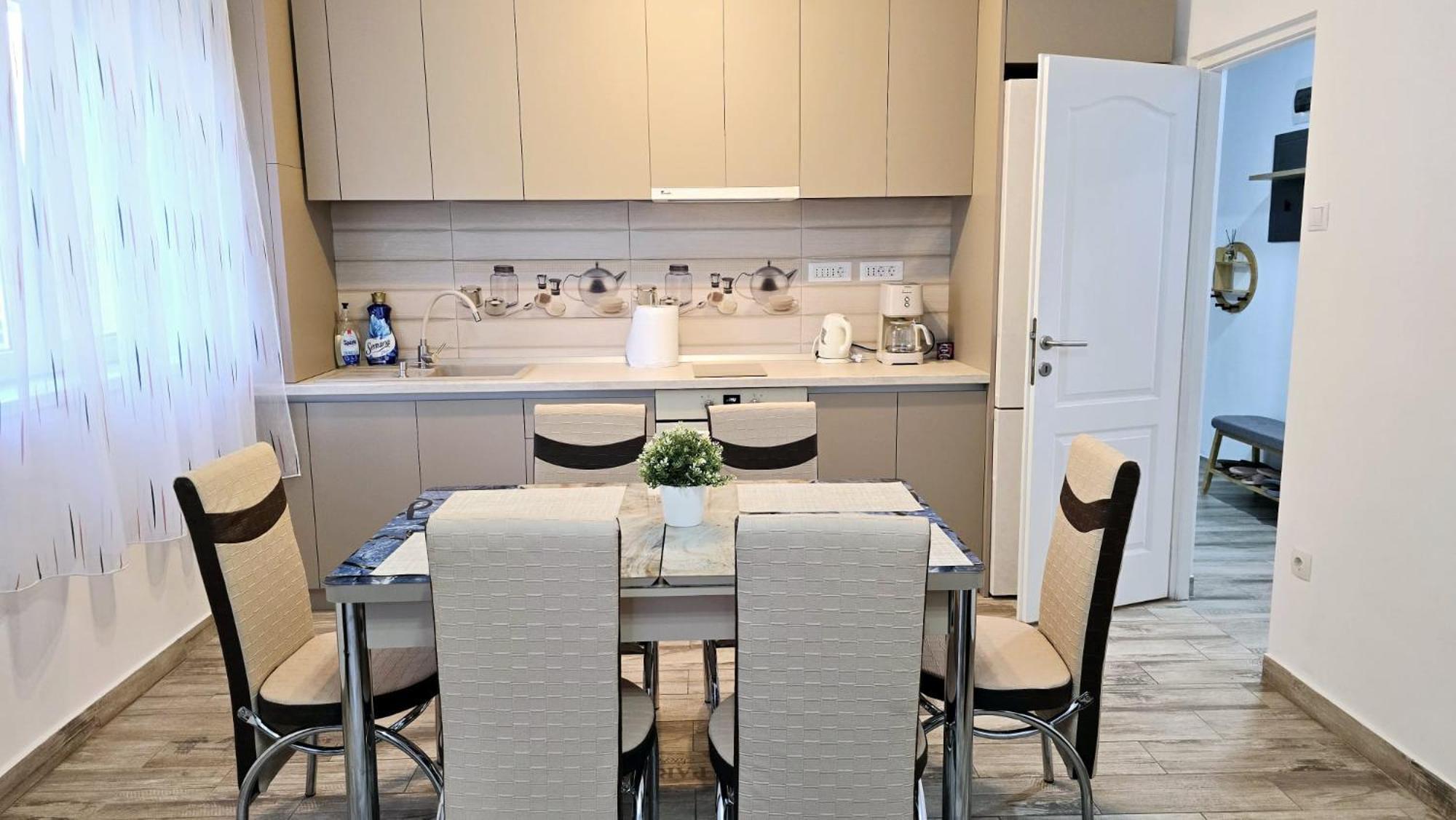 Apartament 3 Camere Hd Hunedoara Buitenkant foto